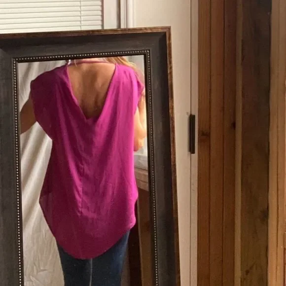 COPY - RO & DE FLOWY MAGENTA BLOUSE SIZE SMALL - Picture 6 of 8